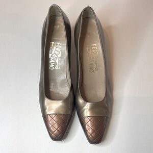 Salvatore Ferragamo Metallic Square Toe Heels/Pumps Size 9